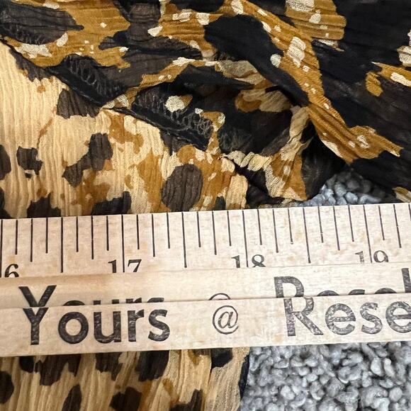 Free People Women’s Leopard Print Blouse size XS - Picture 6 of 12